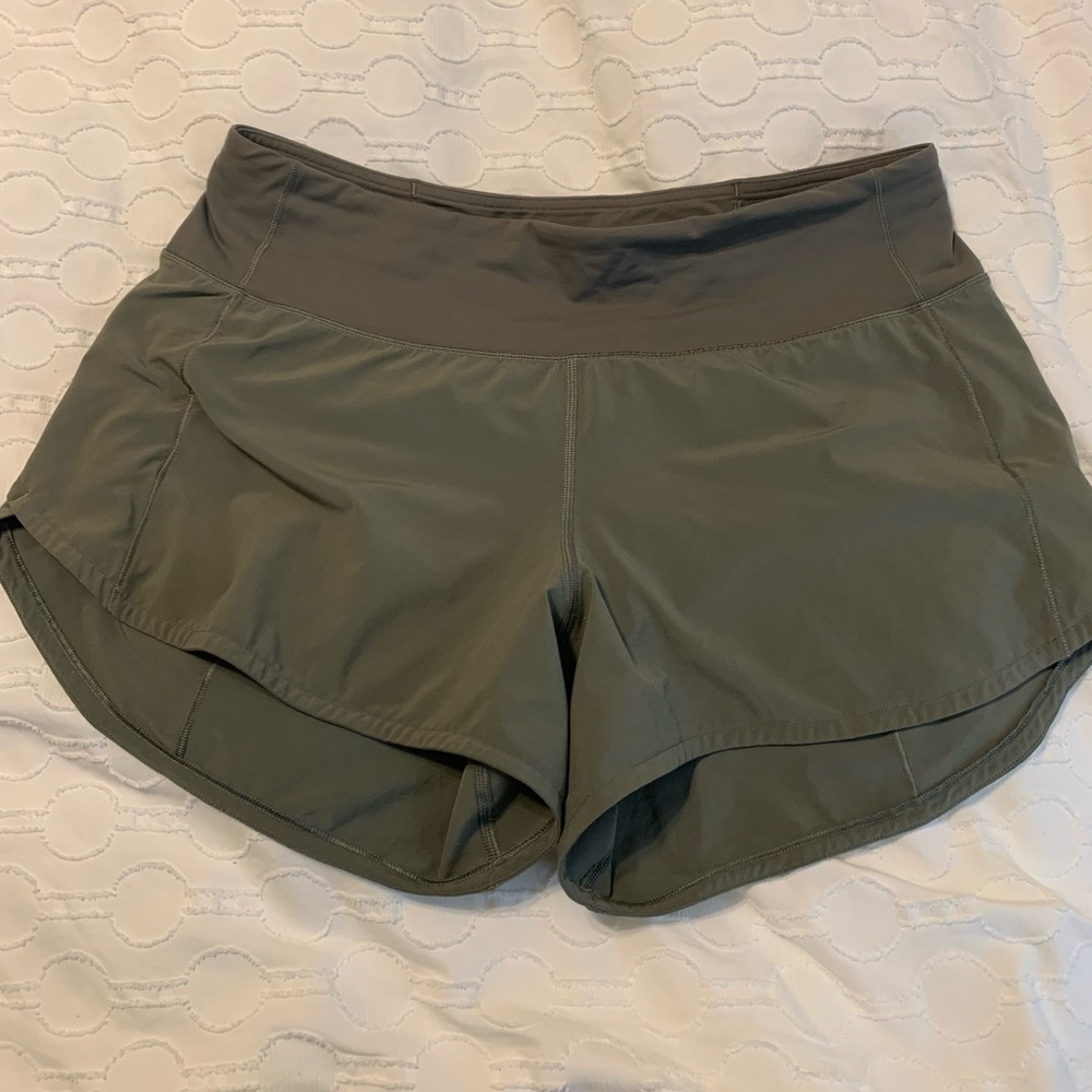 Lululemon speed up medium rise 4” inseam grey sage